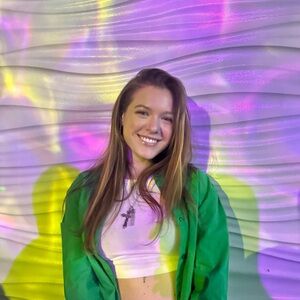 Meet your Posher, Sydney